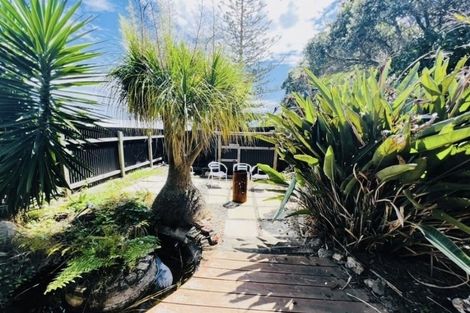 Photo of property in 124 North Shore Road, Eskdale, Napier, 4182