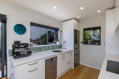 Photo of property in 11a Rosetta Road, Raumati South, Paraparaumu, 5032