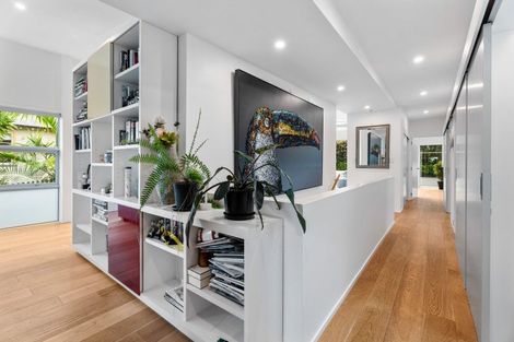 Photo of property in 50 Ngataringa Road, Devonport, Auckland, 0624