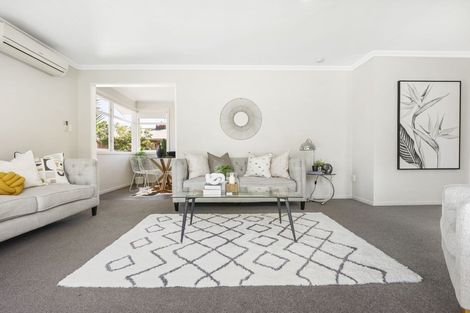 Photo of property in 4 Gerrand Place, Chedworth, Hamilton, 3210