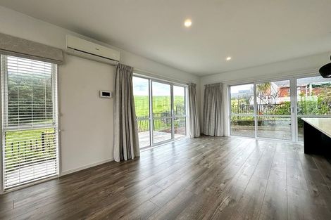 Photo of property in 9 Kaipuke Crescent, Gulf Harbour, Whangaparaoa, 0930