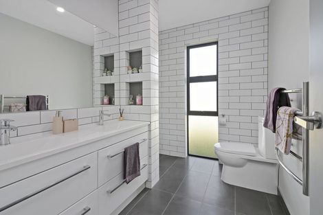 Photo of property in 13 Patty Lane, Patumahoe, 2679