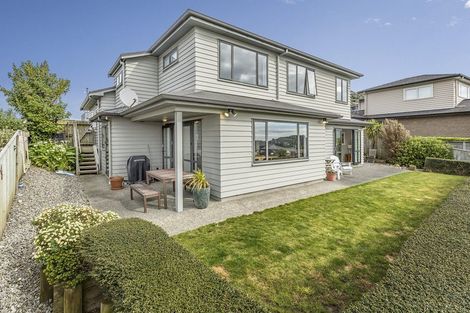 Photo of property in 75 Endeavour Drive, Whitby, Porirua, 5024