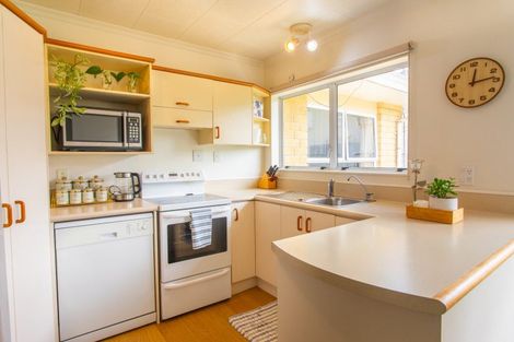 Photo of property in 22 Golf Road, Tahunanui, Nelson, 7011