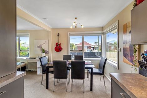 Photo of property in 38 Sandown Crescent, Aranui, Christchurch, 8061