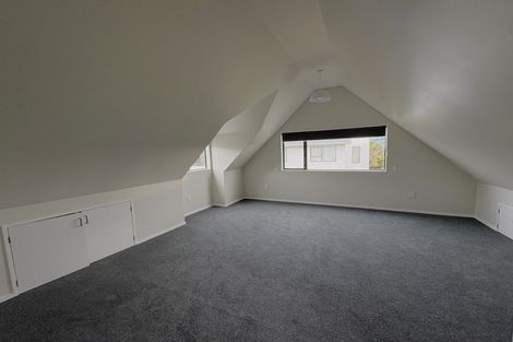 Photo of property in 15b Whitechapel Grove, Stokes Valley, Lower Hutt, 5019