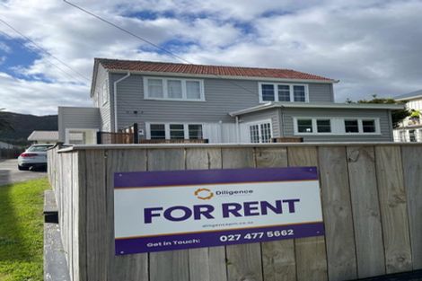 Photo of property in 1/56 Churton Crescent, Taita, Lower Hutt, 5011