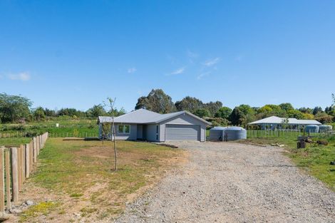 Photo of property in 30 Henderson Street, Kimbolton, 4774
