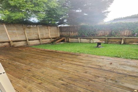 Photo of property in 5 Woodlark Close, Weymouth, Auckland, 2103