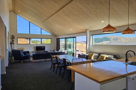 Photo of property in 21 Mistake Drive, Lake Tekapo, 7999