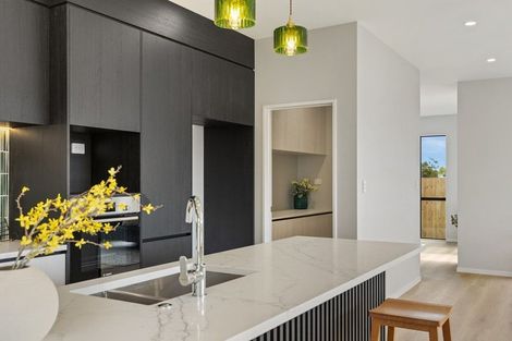 Photo of property in 5 Karepe Lane, Kumeu, 0810