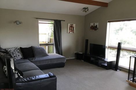Photo of property in 38 Camberwell Place, Avonhead, Christchurch, 8042