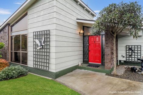 Photo of property in 17 Akepiro Place, Tawhero, Whanganui, 4501