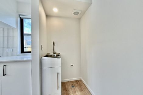 Photo of property in 5/107 Smith Street, Woolston, 8062