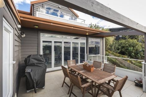 Photo of property in 47 Ruapehu Drive, Fitzherbert, Palmerston North, 4410