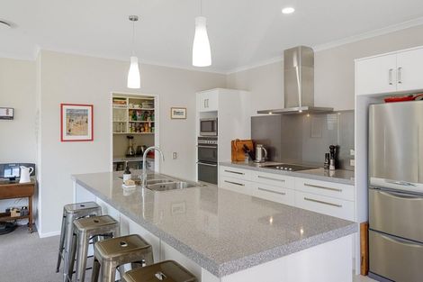 Photo of property in 15 Armour Place, Halswell, Christchurch, 8025