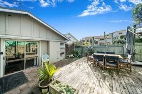 Photo of property in 8 Marine Parade, Paraparaumu Beach, Paraparaumu, 5032