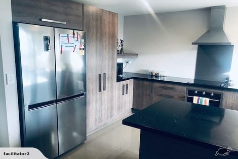 Photo of property in 8 Rooseville Mews, Pukekohe, 2120