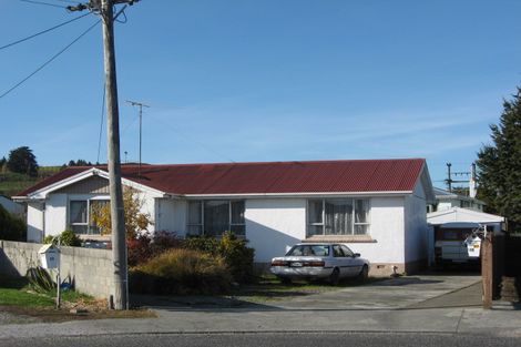 Photo of property in 20 Waverley Street, East Gore, Gore, 9710