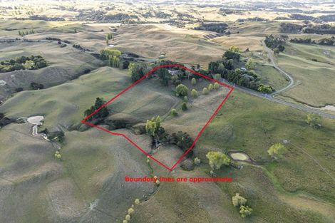 Photo of property in 2553 Taihape Road, Sherenden, Hastings, 4179