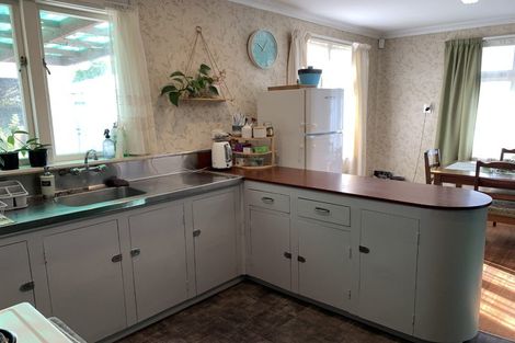 Photo of property in 13 Matai Street, Marton, 4710