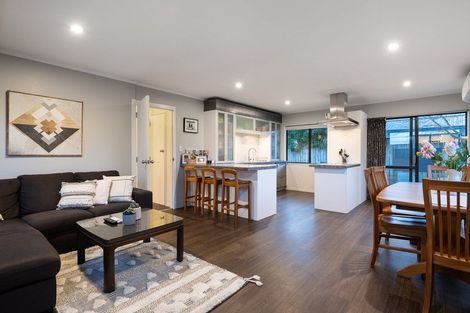 Photo of property in 4b Kimber Grove, Papamoa Beach, Papamoa, 3118