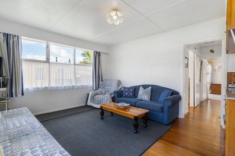 Photo of property in 120 Kiwi Road, Whangamata, 3620
