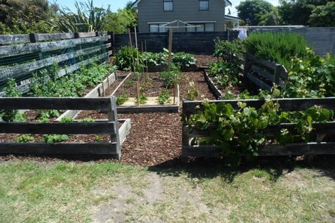 Photo of property in 264 Manly Street, Paraparaumu Beach, Paraparaumu, 5032