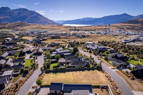 Photo of property in 13 Orford Drive, Jacks Point, Queenstown, 9371