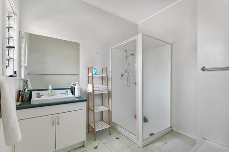 Photo of property in 12-14 Clevedon Road, Papakura, 2110