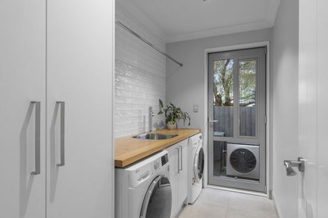 Photo of property in 133b Memorial Avenue, Burnside, Christchurch, 8053