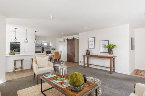 Photo of property in 2/282 Papanui Road, Merivale, Christchurch, 8052