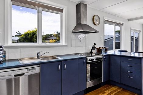 Photo of property in 11 Mccarthy Street, Hawera, 4610