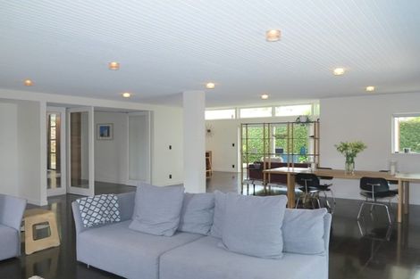 Photo of property in 51 Queen Street, Northcote Point, Auckland, 0627