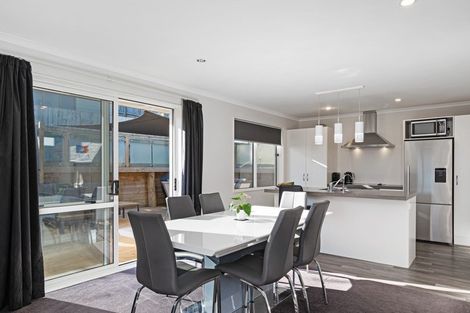 Photo of property in 14b Dunton Drive, Welcome Bay, Tauranga, 3112