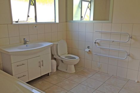 Photo of property in 13 Granfield Place, Te Kamo, Whangarei, 0112