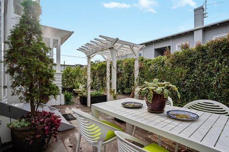 Photo of property in 54 Ellerton Road, Mount Eden, Auckland, 1024
