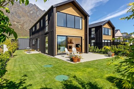 Photo of property in 25 Double Cone Road, Jacks Point, Queenstown, 9371