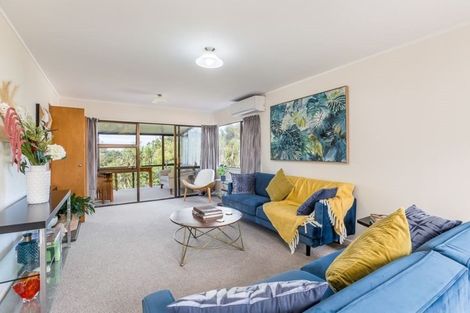 Photo of property in 2/26 Dudding Avenue, Northcote, Auckland, 0627