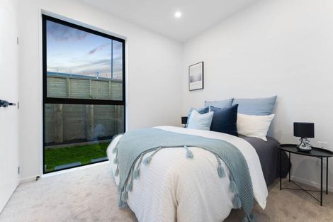 Photo of property in 18 Papai Lane, Massey, Auckland, 0614