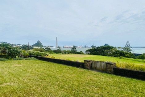 Photo of property in 26a Whiteley Street, Moturoa, New Plymouth, 4310