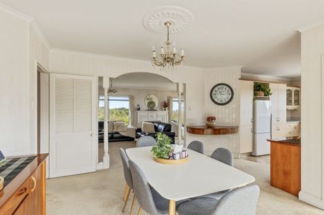 Photo of property in 188 Mangorei Road, Merrilands, New Plymouth, 4312