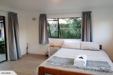 Photo of property in 7 Sullivan Avenue, Mangere Bridge, Auckland, 2022