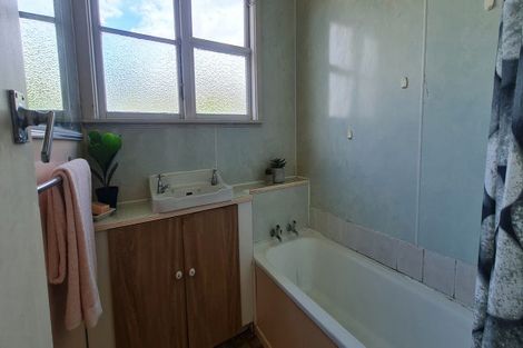 Photo of property in 16 Main Street, Marton, 4710