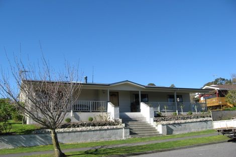 Photo of property in 4 Padfield Place, Havelock North, 4130
