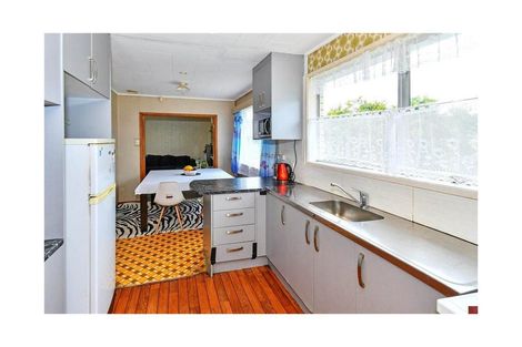 Photo of property in 1/65 Kelvin Road, Papakura, 2110