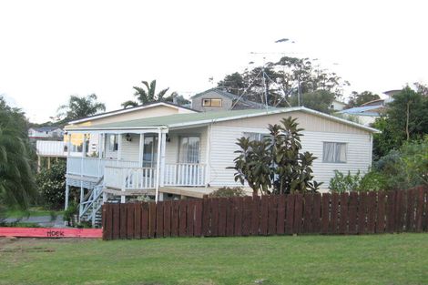 Photo of property in 3 Fidelis Avenue, Snells Beach, 0920
