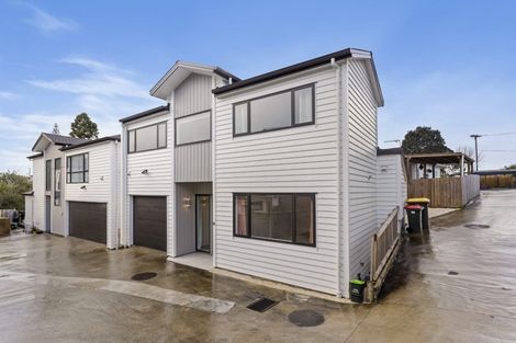 Photo of property in 86a Kelman Road, Kelston, Auckland, 0602