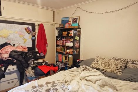 Photo of property in 14 Blease Street, New Lynn, Auckland, 0600