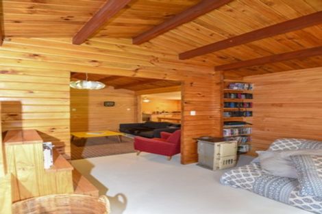 Photo of property in 578 Le Bons Bay Road, Le Bons Bay, Akaroa, 7583